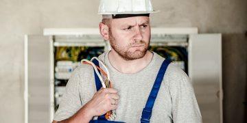 Should I Call a Domestic Electrician for a Tripping Fuse Box in Bridgwater?