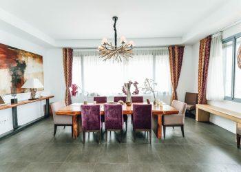 How To Decorate Your Dining Room?
