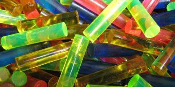 Variations Of Acrylic Rod Styles