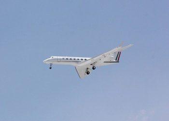 Private Jet Charter vs. First-Class: What’s the Difference?