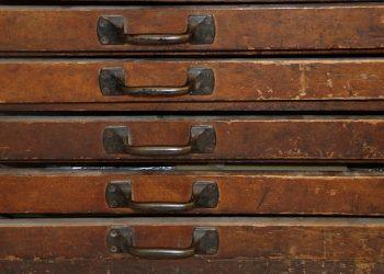 What to look out for in an antique chest of drawers
