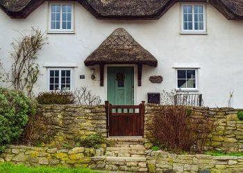 The advantages of using an independent estate agent in Buxton