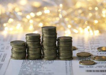 Should I Use a Manchester Debt Collection Agency or Take Legal Action?