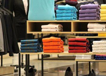 Useful Tips For Men On How To Pick The Right Clothes While Shopping