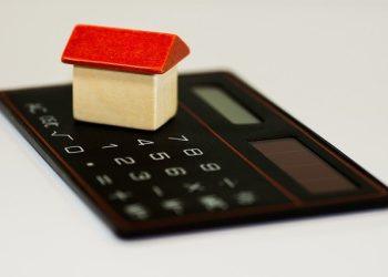 Reasons for hiring a London collection agency