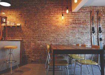 The Advantages of an Online Restaurant Booking System