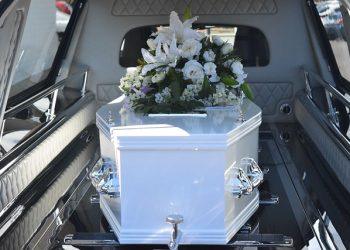 The Pros & Cons of Funeral Webcasting