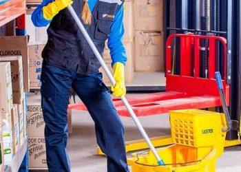 Find The Best Workwear Provider with Our Ultimate Checklist