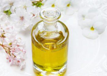 Ten Great Benefits of Using Perfume
