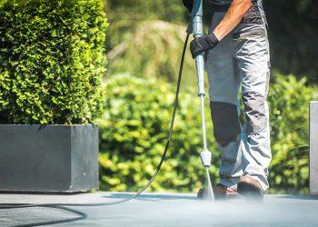 Reasons to Call a Professional Outdoor Cleaning Service