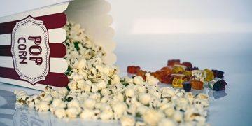 Advantages And Disadvantages Of Watching Movies At A Cinema