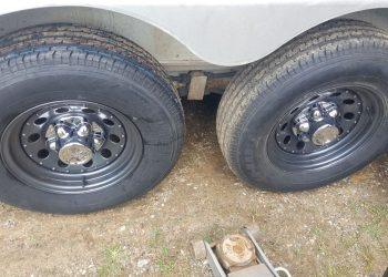 Best Trailer Wheel Hub Covers