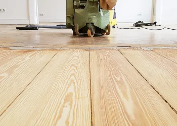 Why DIY Floor Sanding is Risky and Expensive: Go Pro Instead