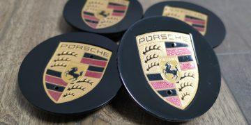 What Are Porsche Wheel Caps?