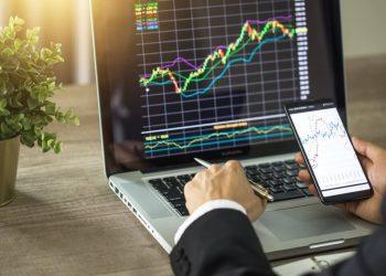 What To Think About Before Opening An Account With A UK Stock Broker