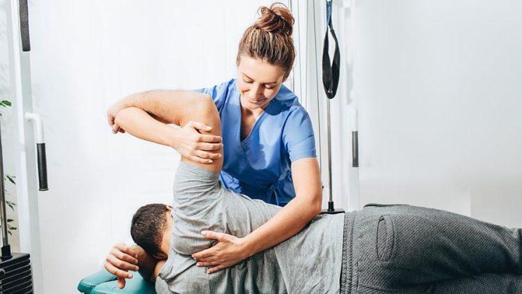 Awesome Benefits of Going to a Manchester Chiropractor