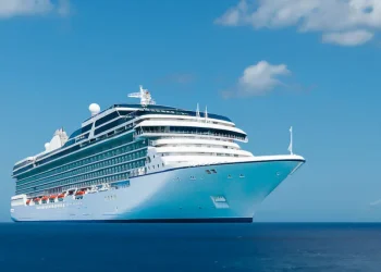 To Cruise or Not to Cruise?