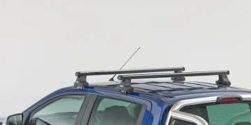 How to maintain Thule roof bars?