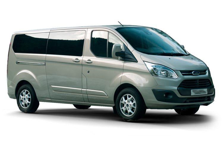 Benefits of Minibus Hire