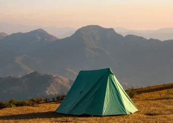 Year-Round Camping: Must-Have Gear to Buy at a Camping Store