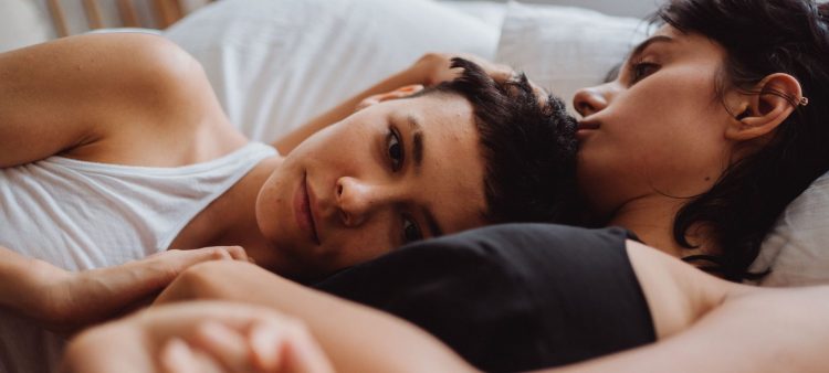 Breaking the Stigma: Why More People Are Turning to Online Sexologists for Sexual Health and Wellness