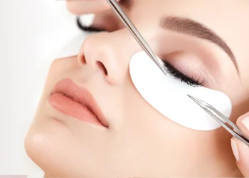 From Basics to Specialization: How London’s Eyelash Extension Courses Can Cater to All Your Needs