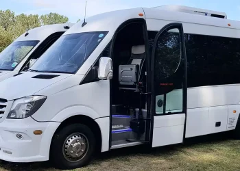Steering Toward Convenience: The Advantages of Using an Eastbourne Minibus Service