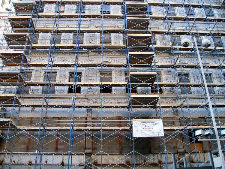 Why You Should Choose a Scaffolding Company Surrey