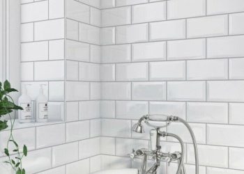 White Metro Tiles: The Easy-to-Clean Tile That’s Perfect for High-Traffic Areas
