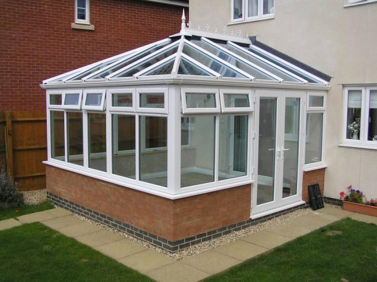 Edwardian Conservatories: Elegance Meets Functionality