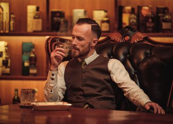 The Allure of Gentleman’s Clubs: More Than Meets the Eye