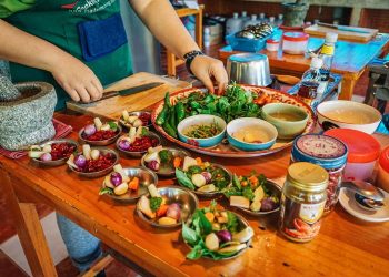 Beyond the Takeout Menu: Unravelling the Richness of Thai Cuisine Through Hands-on Learning