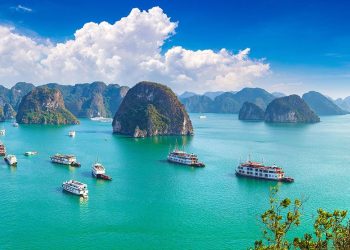 Exploring the Hidden Gems of Vietnam: The Advantages of Opting for a Guided Tour