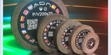 The Essential Guide to Polishing Wheels: Types and Uses in Jewelry Making