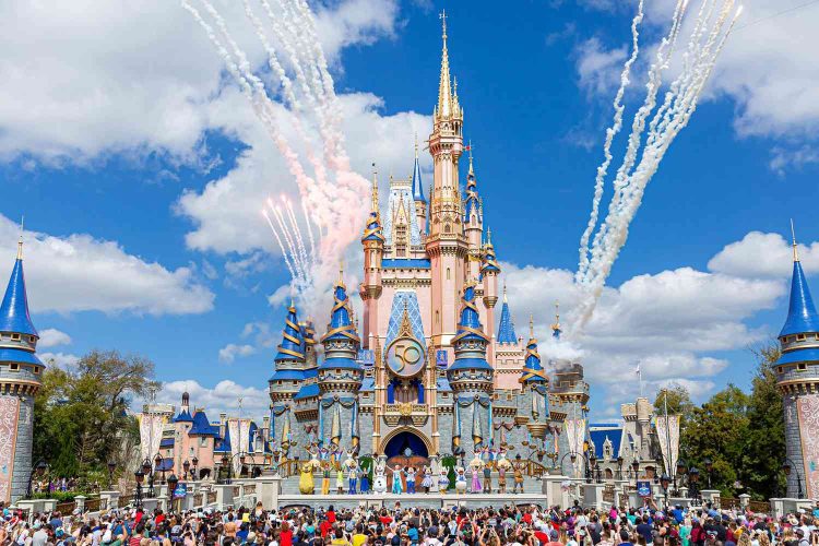 A Magical Escape Awaits: Unveiling the Enchanting Advantages of a Villa Near Disney World