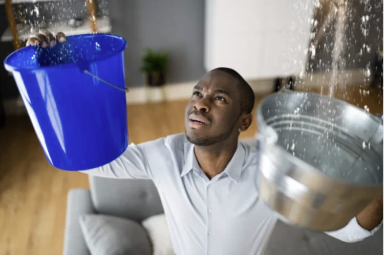 Navigating Plumbing Emergencies: Your Guide to Hiring a Reliable Emergency Plumber