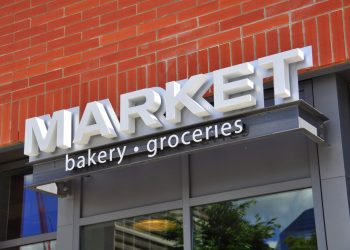 Sign Makers: The Unsung Heroes of Visual Communication