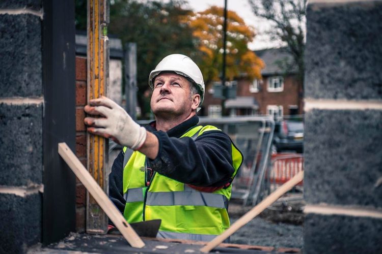 Empowered Homeowners: Unveiling the Benefits of Builder Cost Calculators for Informed Decision-Making