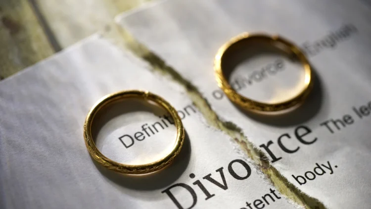 From Paperwork Purgatory to Digital Dawn: How Online Divorce is Reshaping the Separation Journey