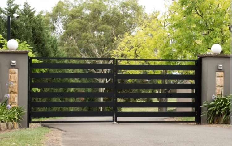 More Than Metal, More Than Wood: Penkridge Gate Suppliers – Where Craftsmanship Meets Innovation