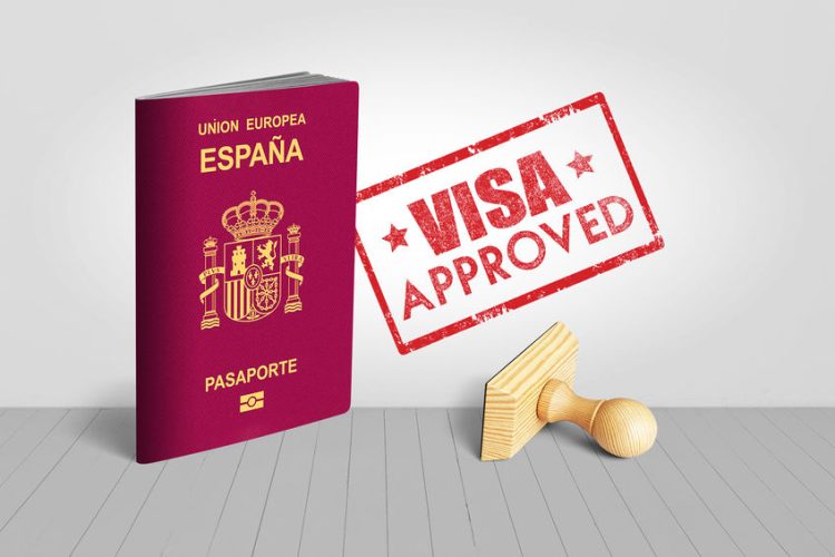 Sunny Spanish Shores Await – How to Qualify and Apply for Wealth Visas as UK Citizens