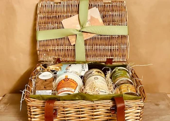 Magnifique! Why French Food Hampers Are Special