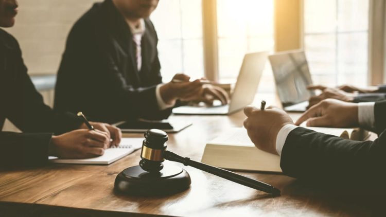 How to Choose the Best Solicitor in Belfast: A Comprehensive Guide