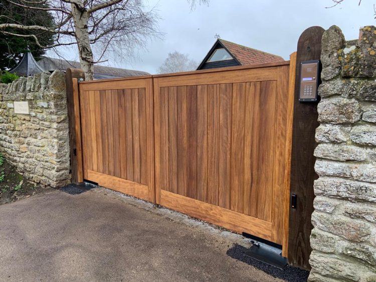 Enhancing Home Security and Convenience: The Benefits of Electric Gates