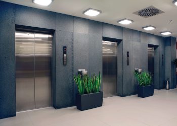Minimizing Downtime: Keeping Lifts in Service
