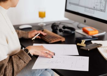Navigating Part-Time Finance Leadership: Key Factors to Consider When Selecting Your Head of Finance