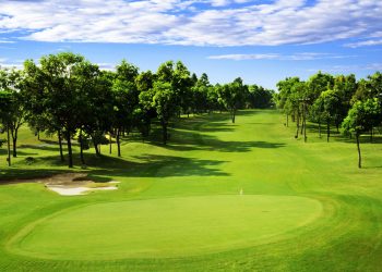 Tee Off in Style: Unveiling the Reasons Why You Should Go On An Emperor Ho Chi Minh Golf Tour