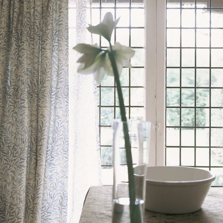 William Morris Willow Bough: A Masterpiece of Nature-Inspired Design