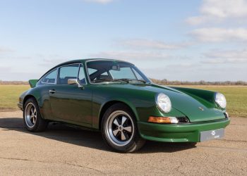 Revving Up the Past: The Remarkable Advantages of Classic Porsche Engine Rebuilds