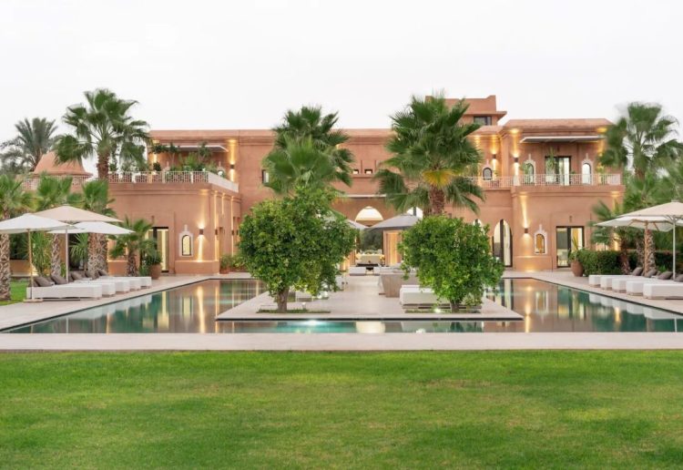 Marrakech Like a Local: Immerse Yourself in Culture with a Villa Stay